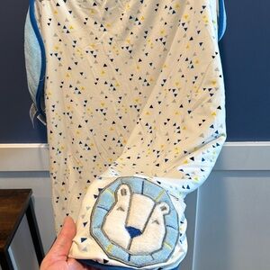 Miniville blue baby lion blanket- soft and cozy